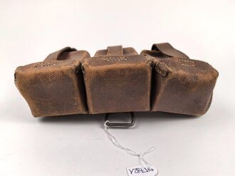 1.Weltkrieg Patronentasche. getragenes Stück in gutem Gesamtzustand, datiert 1915