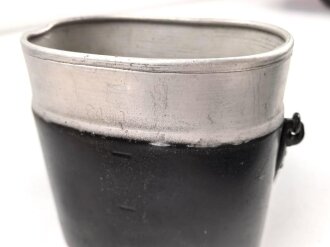 Kochgeschirr alter Art ( hohe Form ) , so von Parteiverbänden im III.Reich getragen. Guter Zustand, Originallack