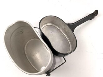 Kochgeschirr alter Art ( hohe Form ) , so von Parteiverbänden im III.Reich getragen. Guter Zustand, Originallack