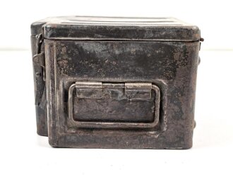 Blechbehälter für "Zündmittel S-Mine 35" . Für Pioniereinheiten der Wehrmacht. Gereinigtes Stück