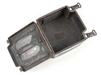 Blechbehälter für "Zündmittel S-Mine 35" . Für Pioniereinheiten der Wehrmacht. Gereinigtes Stück