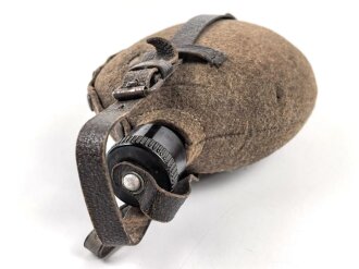 Feldflasche Wehrmacht, die Flasche G&CL42 gestempelt