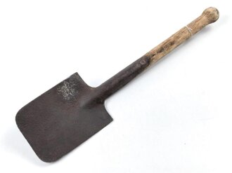 Spaten Wehrmacht, narbiges Stück, datiert 1941