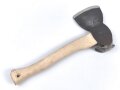 Klauenbeil für Pioniere der Wehrmacht. Gereinigt, Stiel neuzeitlich ergänzt, datiert 1934
