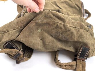 Rucksack Wehrmacht, relativ kleines Modell, stark getragen, datiert 1940