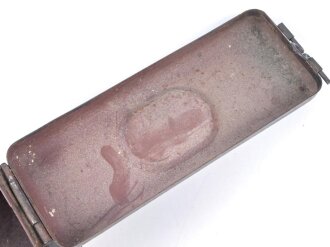 Blechkasten für Ersatzteile Wehrmacht. Originallack, 10 x 8 x 21cm