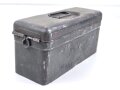 Blechkasten für Ersatzteile Wehrmacht. Originallack, 10 x 8 x 21cm