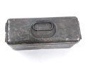 Blechkasten für Ersatzteile Wehrmacht. Originallack, 10 x 8 x 21cm