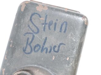 Blechkasten für Ersatzteile Wehrmacht. Originallack, 10 x 8 x 21cm