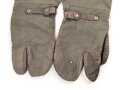 Paar Handschuhe für Kradmelder der Wehrmacht. getragenes Paar, datiert 1941