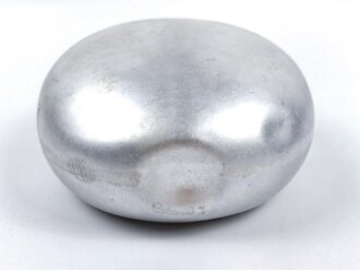 Korpus für eine Feldflasche der Wehrmacht, WL38, am Hals zerkratzt