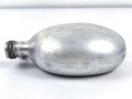 Korpus für eine Feldflasche der Wehrmacht, WL38, am Hals zerkratzt