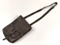 Kartentasche Wehrmacht , Verschluss alt repariert, Trageriemen eigenmächtig verlängert.