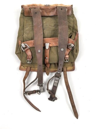 Tornister Wehrmacht , leicht getragenes Stück,  datiert 1939