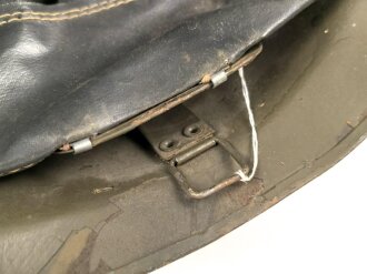 Frankreich, Stahlhelm 2.Weltkrieg Modell 1926. Originallack