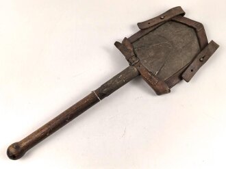 Tschechoslowakei Nachkrieg, Spaten in Futteral, ungereinigtes Stück