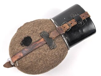 Feldflasche Wehrmacht, sicherlich aus originalen Teilen...