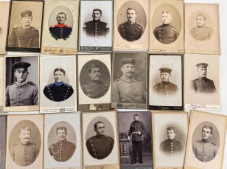Kaiserreich und 1. Weltkrieg, Konvolut Hartkartonfotos von Uniformierten, meist 6,5 x 10,5cm