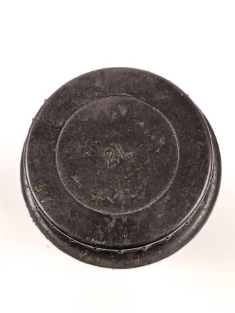 Luftwaffe, Behälter für Bombenzünder...