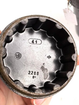 Luftwaffe, Behälter für Bombenzünder "2L" aus Preßmasse, datiert 1941