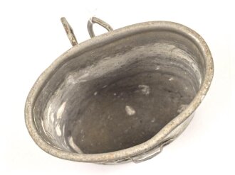 Becher für eine Feldflasche der Wehrmacht, SSL39