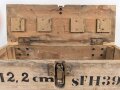 Transportkasten Wehrmacht für 3 Kartuschen 12,2cm Feldhaubitze 396 ( russisch) . Meiner Meinung nach neuzeitlich Beschriftet.