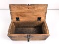 Transportkasten Wehrmacht, Maße 19 x 40 x 18cm , datiert 1944. Ungereinigtes Stück
