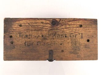 Transportkasten Wehrmacht, Maße 19 x 40 x 18cm , Packzettel für Zeit Zünder 39 ( f ) von 1944. Ungereinigtes Stück