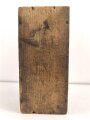 Transportkasten Wehrmacht, Maße 19 x 40 x 18cm , Packzettel für Zeit Zünder 39 ( f ) von 1944. Ungereinigtes Stück