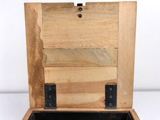 Luftdichter Transportkasten für Zünder der Wehrmacht, Sehr guter Zustand, datiert 1944