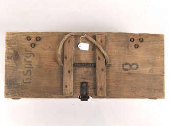 Transportkasten Wehrmacht für Gewehr Sprenggranaten. Weiterverwendet im zivilen Bereich, artfremder Packzettel leicht zu entfernen