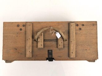 Transportkasten Wehrmacht für Gewehr Sprenggranaten. Sehr guter Zustand, leicht eingestaubt