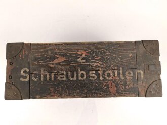 Kasten für Schraubstollen der Wehrmacht. Originallack, ungereinigtes Stück