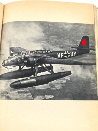 "Werkpiloten" Einflieger und Versuchsingenieur berichten, datiert 1941, 99 Seiten, über DIN A5