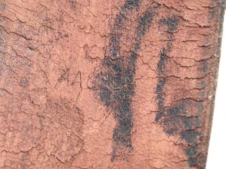 Trageriemen für einen Tornister, Leder zum Teil trocken