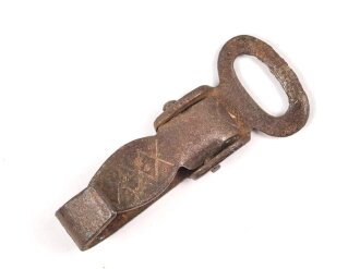Eiserner Haken für eine Feldflasche der Wehrmacht.