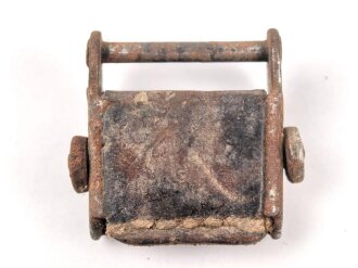 Eiserner Beschlag für einen Trageriemen k98 oder MP40 der Wehrmacht