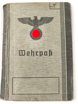 Wehrpaß Heer, eingestellt am 3.November 1939 bei Gebirgsjäger Ersatz Btl. 136 Wörgl.