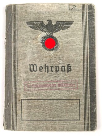Wehrpaß Heer, eingestellt am 11.6.1940 bei Schtz. Ers, Kp. 62 Landshut.