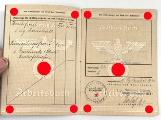 Arbeitsbuch einer Reinigungsfrau in der Gemeinde Bischofshofen, datiert 1942