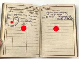 Wehrpaß Heer, eingestellt am 1.240 bei Schtz. Ers. Btl. Wien.