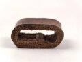 Schieber aus braunem Leder für Trageriemen der Wehrmacht. Innen gemessen 24mm, Breite 13mm