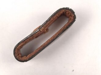 Schieber aus braunem Leder für Trageriemen der Wehrmacht. Innen gemessen 27,5mm, Breite 11mm