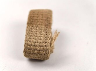 Schieber aus Webmaterial für Trageriemen der Wehrmacht. Innen gemessen 22mm, Breite 12mm