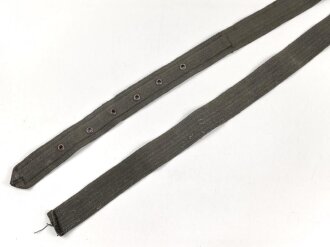 Webriemen unbekannter Herkunft,  Breite 40mm, Gesamtlänge etwa 177cm