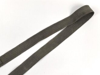 Webriemen unbekannter Herkunft,  Breite 40mm, Gesamtlänge etwa 177cm
