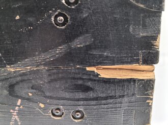 Turm Ziel Fernrohr 6 " T.Z.F.6" . Hersteller beh für E. Leitz, Wetzlar. Originallack, "Neblige" Durchsicht, sonst in sehr gutem Zustand. Im zugehörigen Transportkasten.