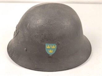 Schweden, Stahlhelm M21/26. Originallack, getragenes Stück