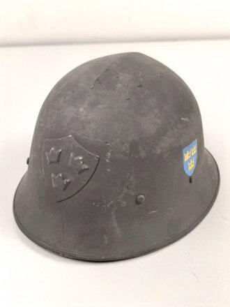 Schweden, Stahlhelm M21/26. Originallack, getragenes Stück