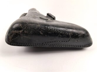 1. Weltkrieg Koffertasche P08 , datiert 1917. Von der norwegischen Armee nach Ende des 2.Weltkrieges übernommen. Die Koppelschlaufen wurden entfernt und eine Vorrichtung zum tragen am amerikanischen Lochkoppel angenietet.